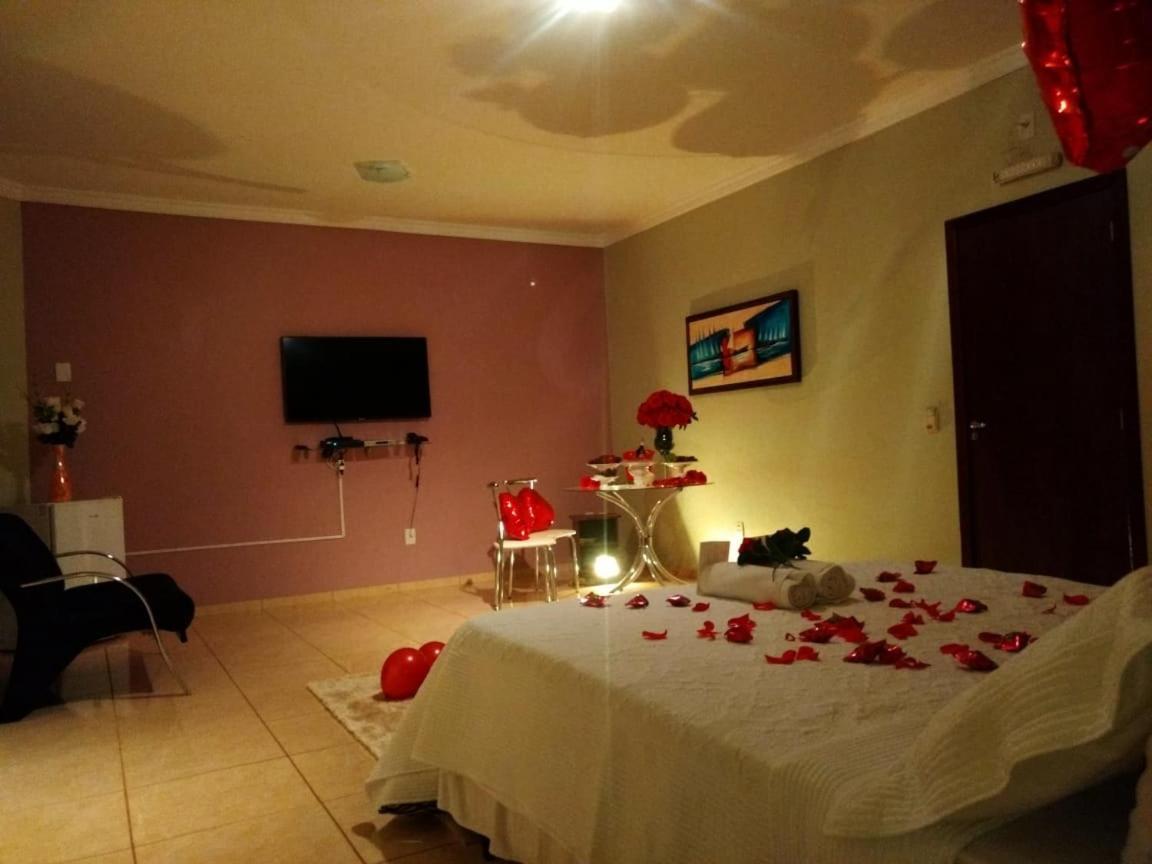 Arauna Palace Hotel Vila Rica Buitenkant foto